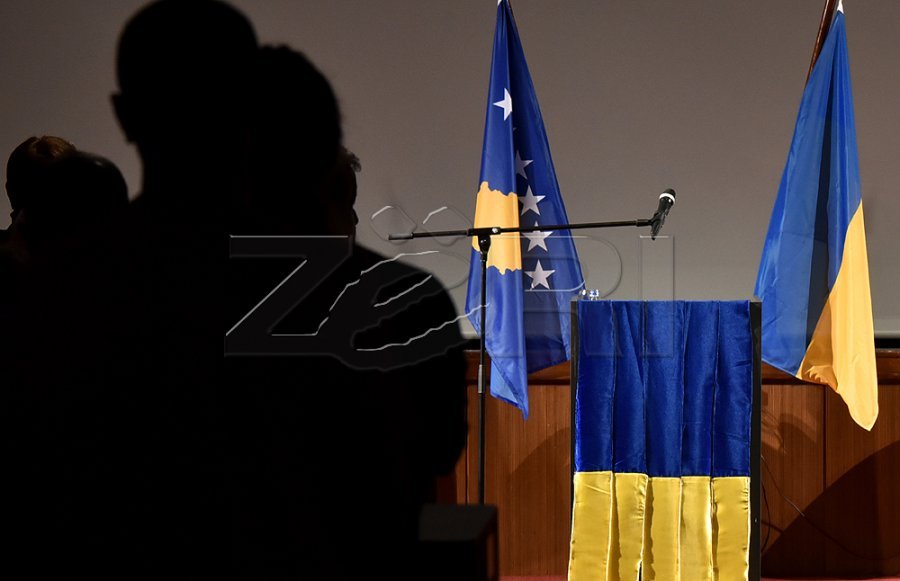 Ukraina dhe Kosova: Një çështje e pezulluar deri pas luftës