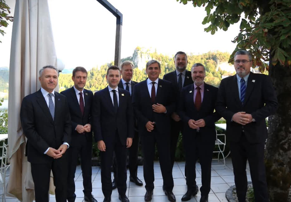 Sllovenia mbledh përfaqësuesit e Ballkanit Perëndimor për të avancuar integrimin evropian