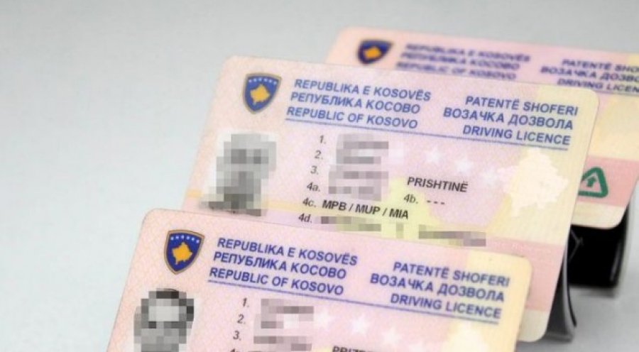Tre persona me inicialet H.K., A.G. dhe E.G. janë kërkuar për paraburgim nga Prokuroria Themelore në Mitrovicë për pranimin e ryshfetit dhe përdorimin e pajisjeve elektronike në testet për patentë-shofer.