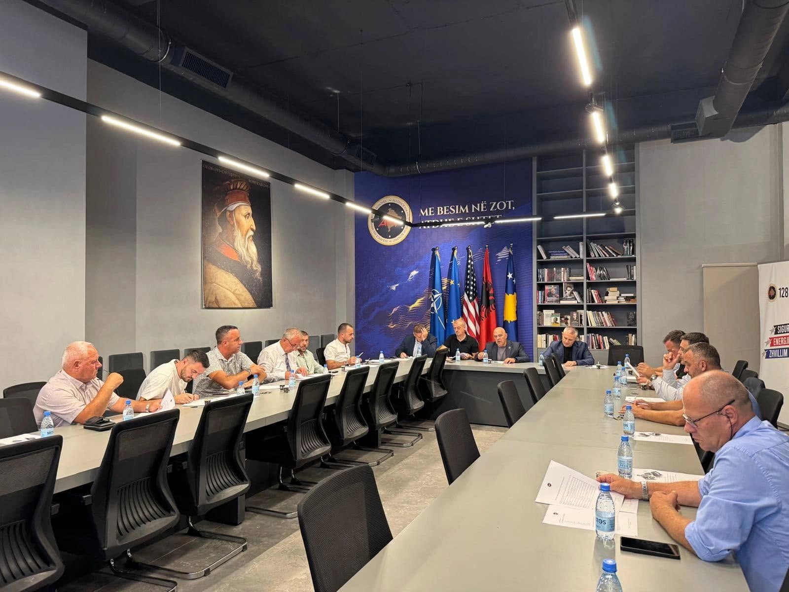 Aleanca akuzon Vetëvendosjen për synimin e zgjedhjeve të reja dhe keqqeverisje