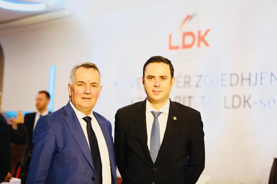 Ahmeti kërkon rikthim te dialogu dhe demokracia brenda LDK-së