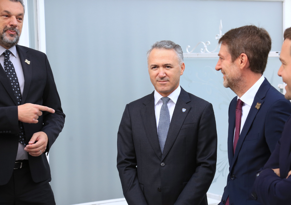 Kosova forcon rrugën drejt BE-së në Forumin Strategjik të Bledit