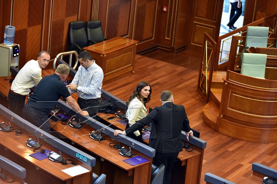 PDK kërkon konstituimin urgjent të Kuvendit për të zgjidhur krizën politike