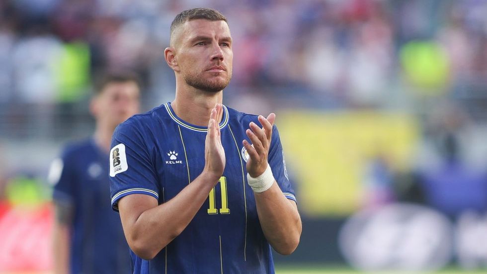 Edin Dzeko njofton pensionimin nga kombëtarja e Bosnjës dhe do të luajë ndeshjen e fundit më 2 tetor 2026 kundër Suedisë.