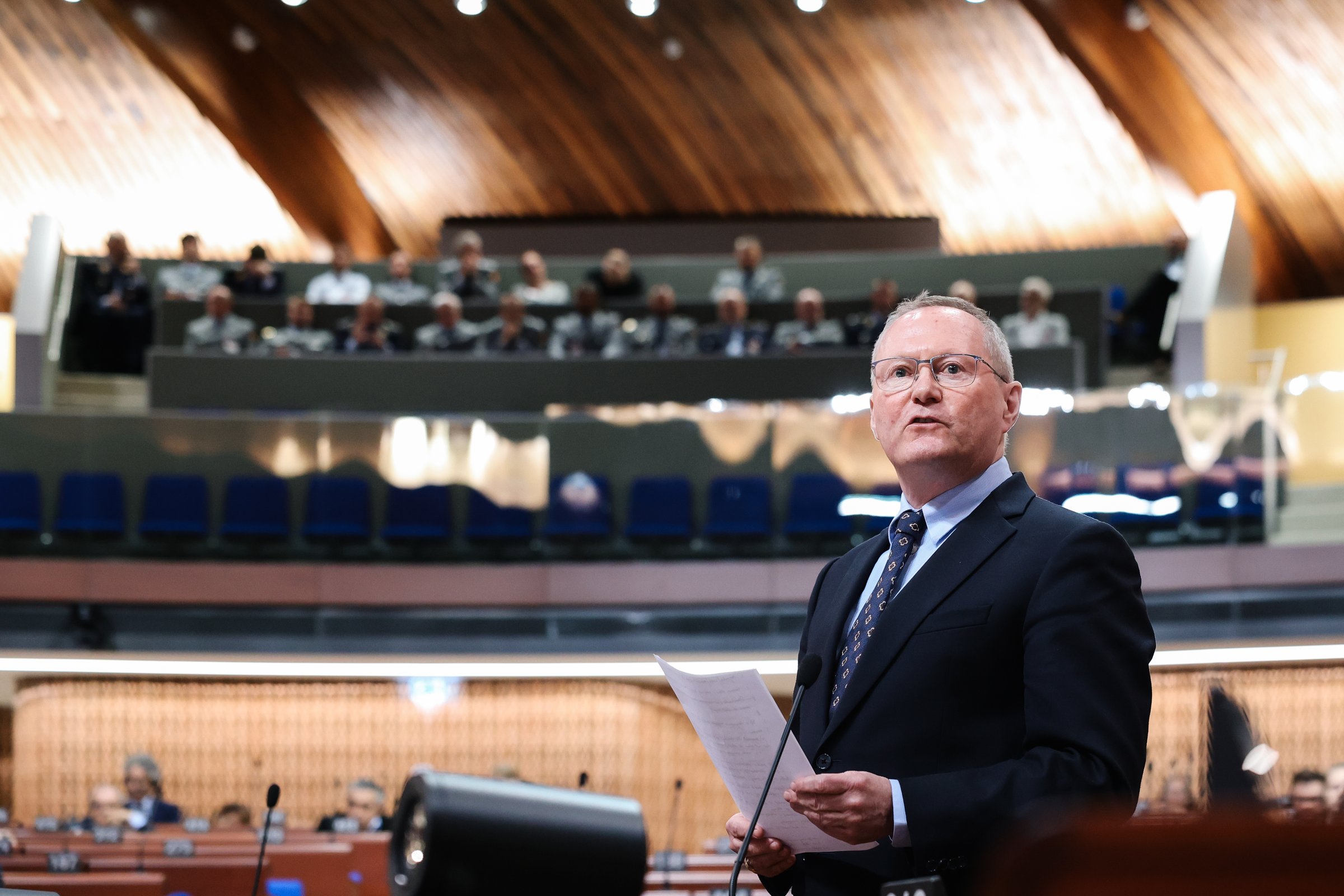 Glorifikimi i Ratko Mlladiqit, një sfidë ligjore dhe politike në Ballkan