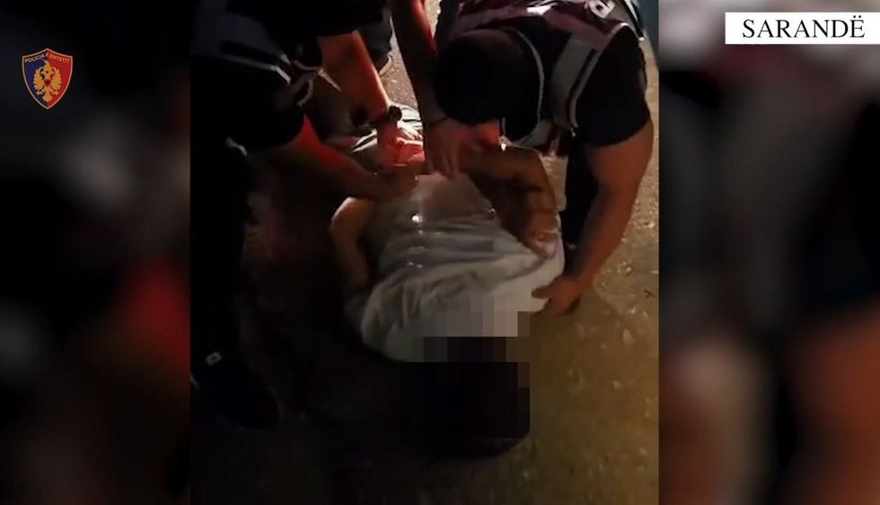 Goditen 20 persona në Sarandë në operacionin “Vjeshta”, sekuestrime përfshijnë armë, drogë, automjete dhe para.