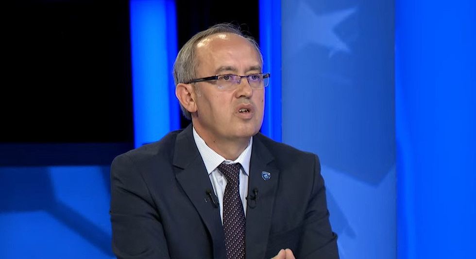 Aktgjykimi Kushtetues që Ndërpreu Qeverinë e LDK-së dhe Dyshimet për Paanshmëri