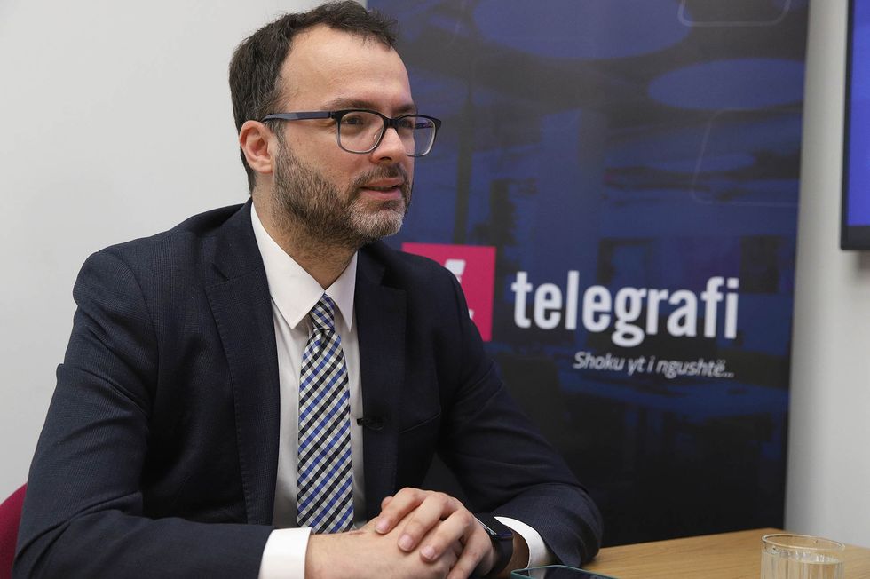 Përplasja për rolin e Bekim Sejdiut në Presidencë ndez debatet politike