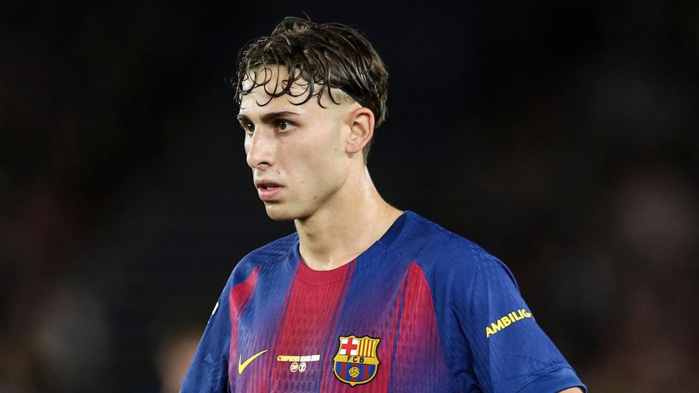Si Messi dhe Iniesta i dhanë besim mesfushorit të Barcelonës