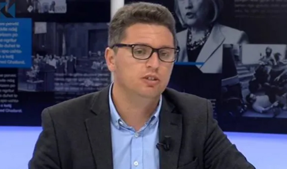 Kurti dhe PISA: Mes kritikave për arsimin në Kosovë dhe shkollimin jashtë vendit