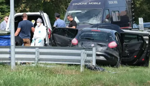 Njësia Hetimore e Karabinierëve të Padovës identifikoi zyrtarisht viktimën si Ferdinant Hoti përmes gjurmëve të gishtërinjve dhe elementeve të tjera hetimore.