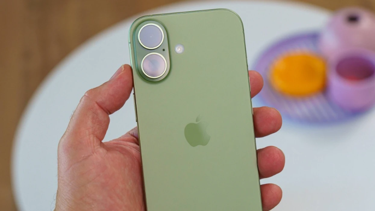 Apple ka rritur çmimet e modeleve të vjetra të iPhone me 100 dollarë pas prezantimit të linjës së re iPhone 18 Pro dhe iPhone Duo.