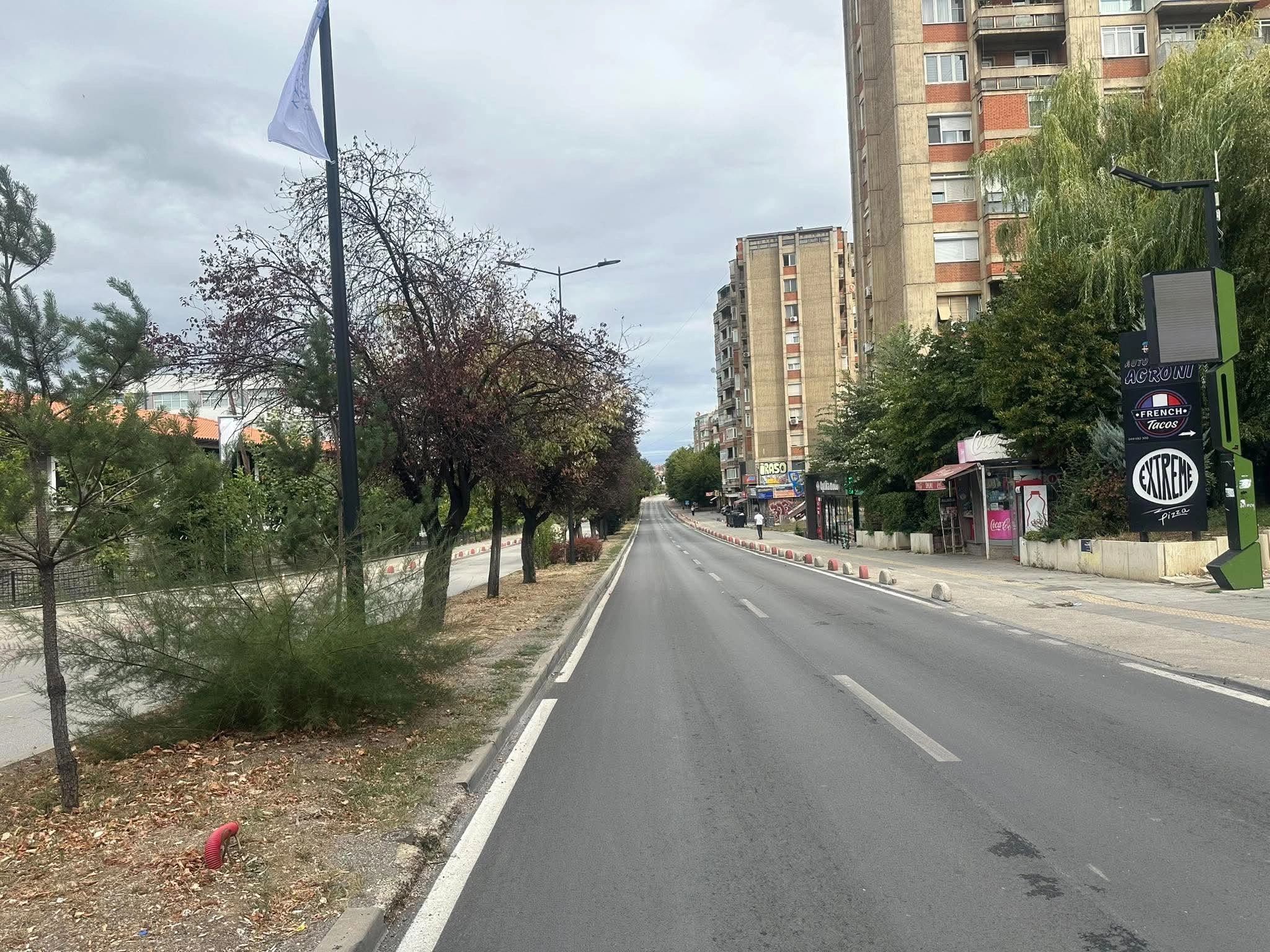Policia e Kosovës ka mbyllur përkohësisht tri rrugë kryesore në Prishtinë për marshin solidarizues në mbështetje të ish-krerëve të UÇK-së.