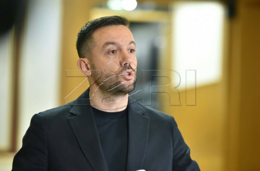 PDK-ja në dilemë për pjesëmarrjen në seancën e Kuvendit