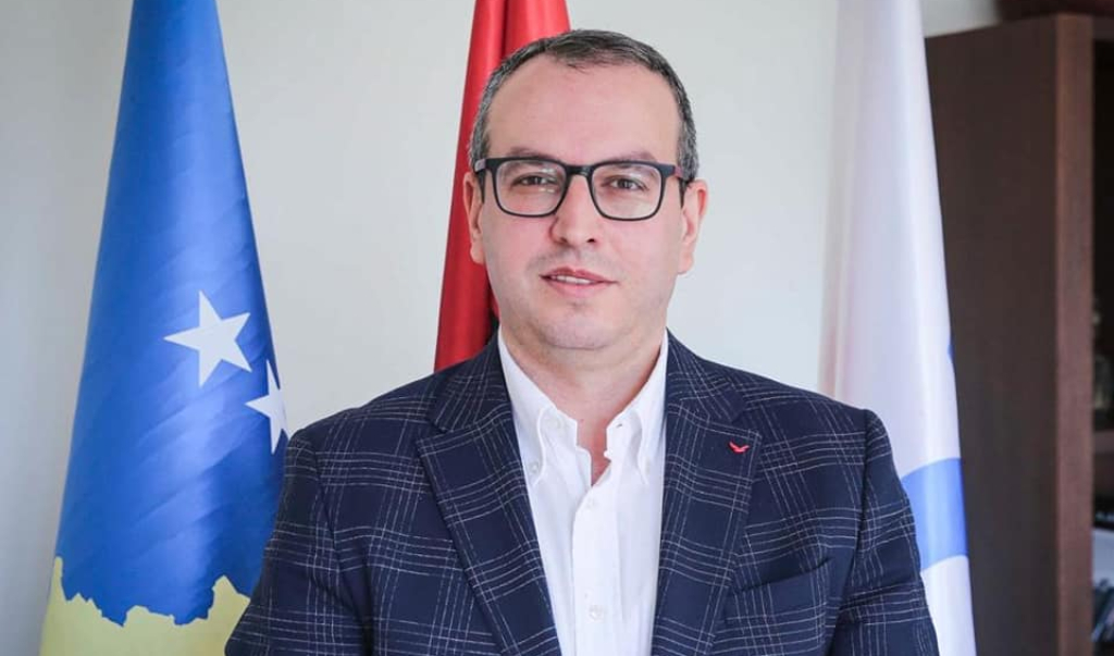 Polemika e fortë për zgjedhjen e Presidentit në Kosovë, thirrje për mbrojtje të rendit kushtetues