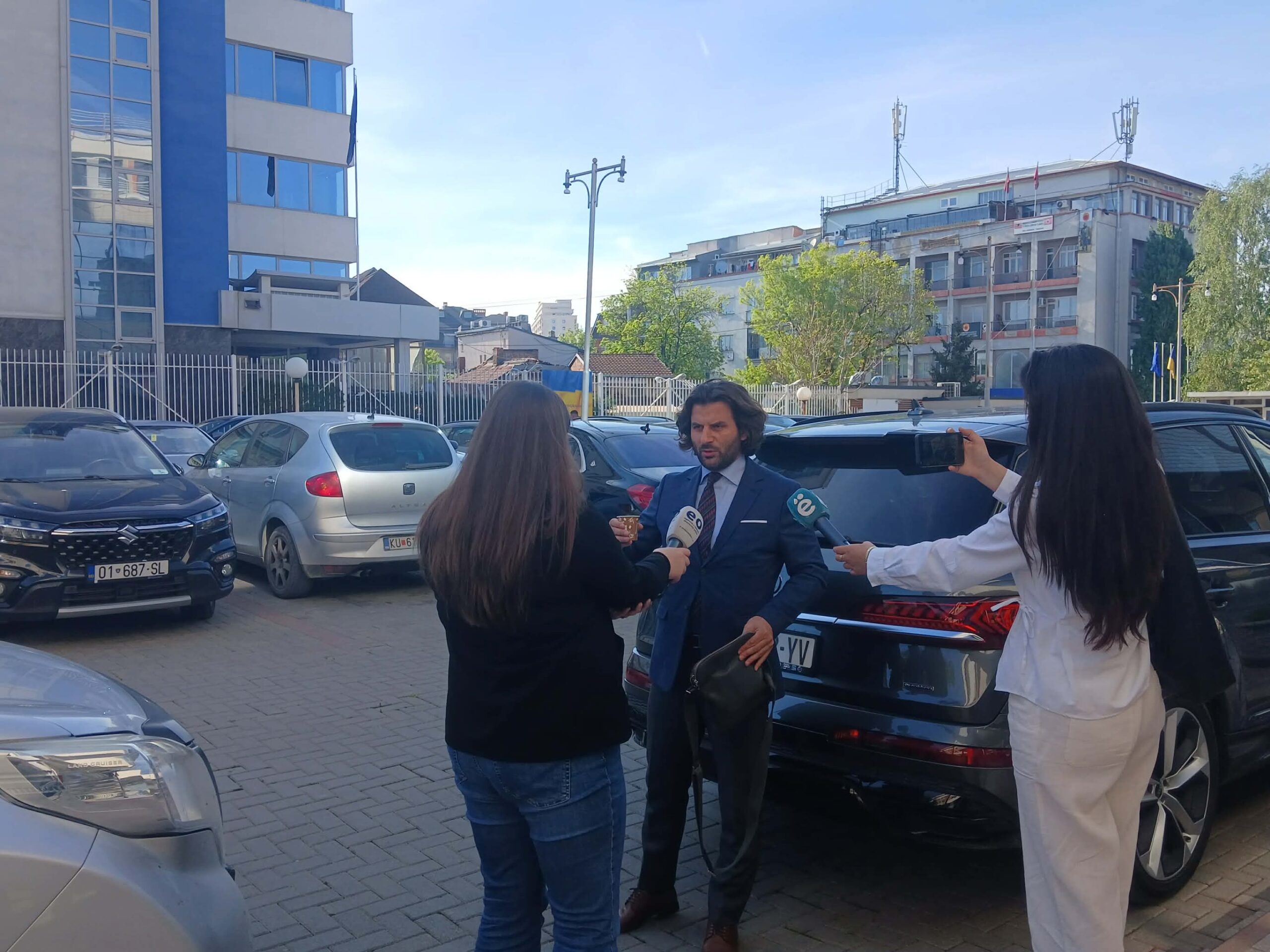 Kraki: Çështja e presidentit në pikën zero, LDK po bën “show propagandues”