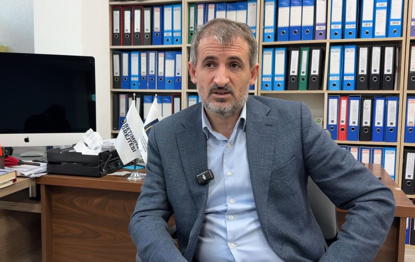 Polemika në Kuvend: Ironia dhe kërkesa për largimin e kamerave gjatë seancës së zgjedhjes së presidentit