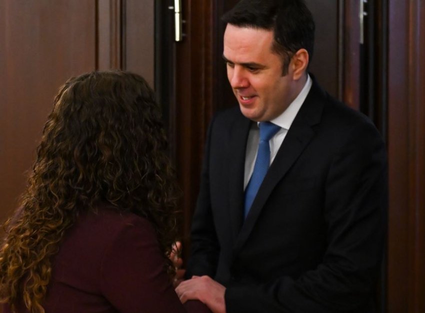 LDK hap dyert për rikthimin e Vjosa Osmanit, bisedimet në vijim