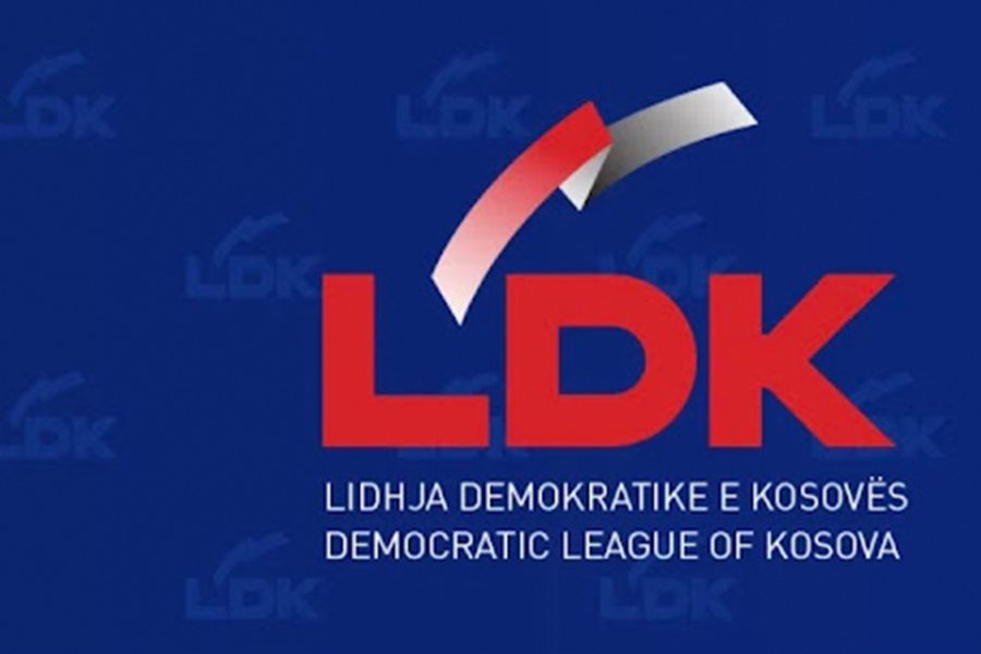Kreshnik Çollaku prezantohet nga Vjosa Osmani si kandidat i LDK-së për zgjedhjet e 7 qershorit.