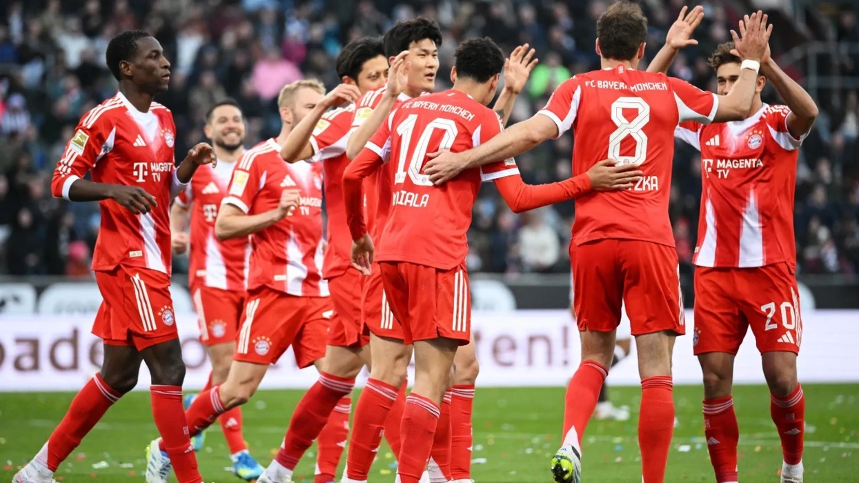 Bayern përgatit dy goditje të mëdha në sulm për verën