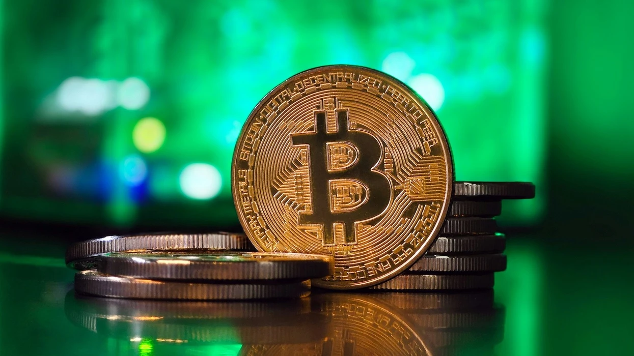 Bitcoin tregon shenja rikthimi, a po fillon një fazë e re rritjeje?