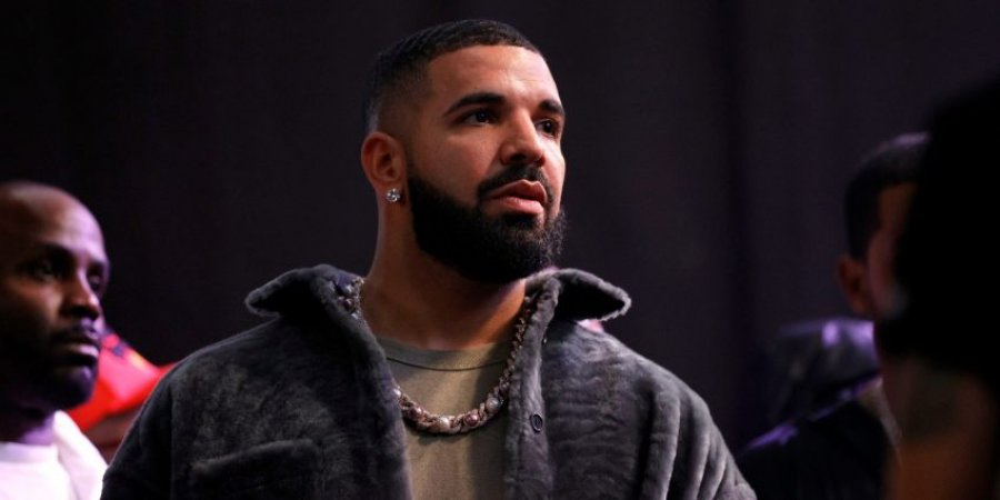 Drake trondit skenën me tri albume dhe rikthen rivalitetin me Kendrick Lamar