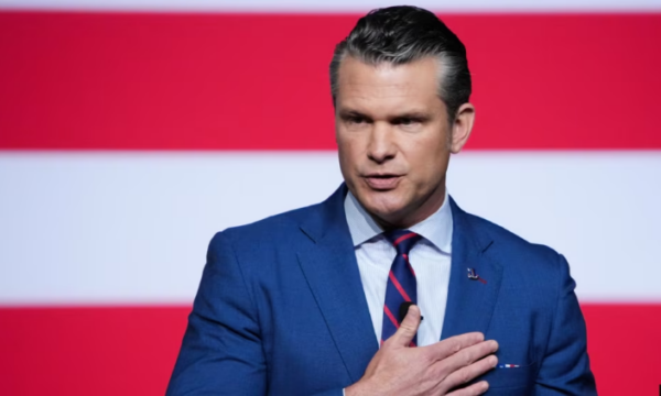 Trump dhe Hegseth në Kinë në mes të tensioneve me Iranin