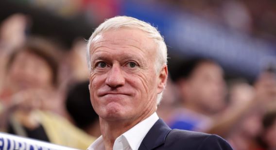 Deschamps konfirmon se nuk përjashton mundësinë e drejtimit të Italisë pas Botërorit.