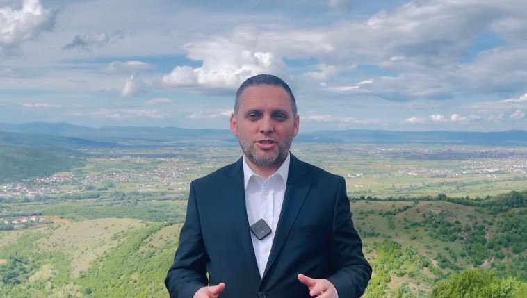Entuziazmi në Dragash për mbylljen e komunave paralele dhe bankave ilegale