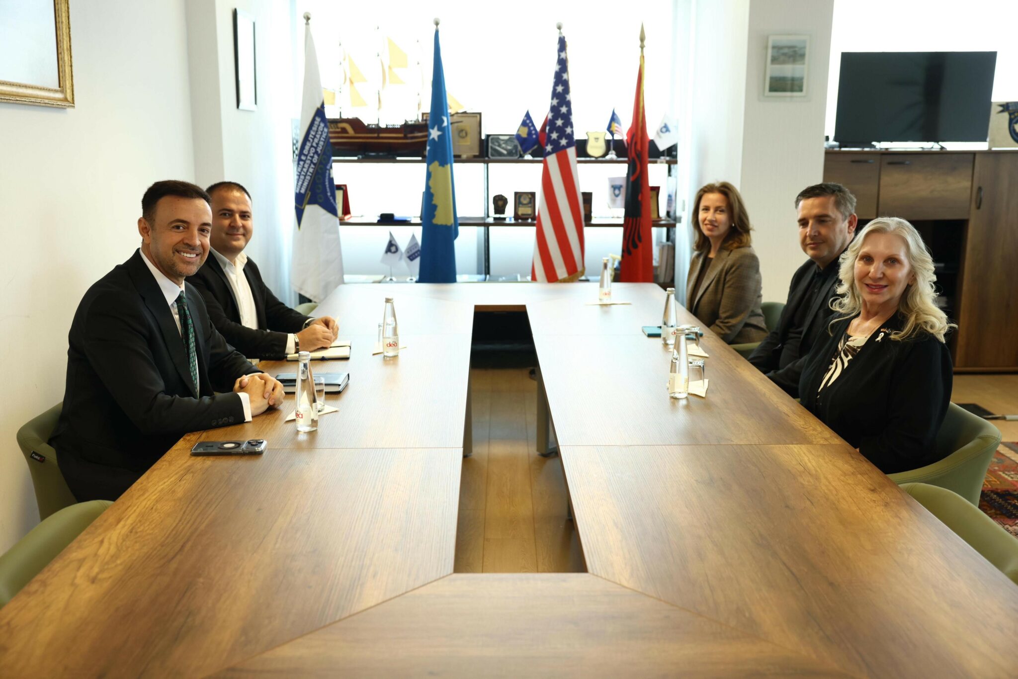 Bashkëpunimi Kosovë-SHBA për avancimin e Shërbimit Korrektues