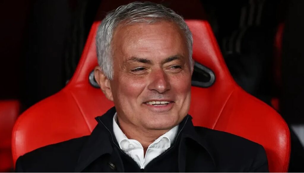 Vinicius Junior mbështet rikthimin e Mourinhos te Real Madrid