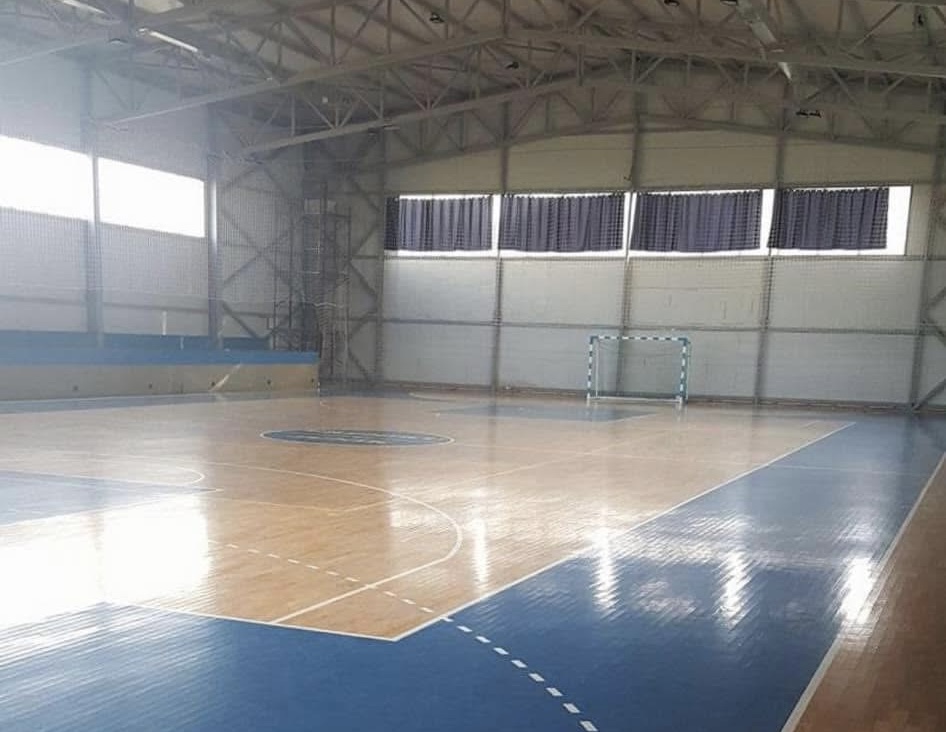 Përleshje me armë dhe thika në Junik, ndalohen tre të rinj dhe konfiskohen armë