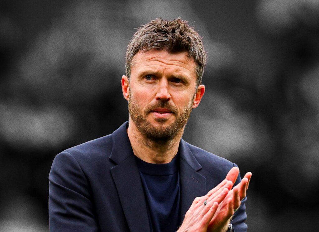 Michael Carrick ka pranuar ofertën e Manchester United për vazhdimin e kontratës si trajner i përhershëm.