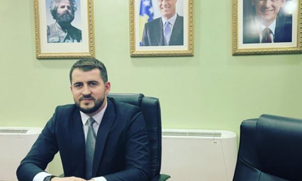 Mërgim Lushtaku kërkon unifikim PDK-Nisma dhe ndryshime të brendshme në PDK pas vitit 2019.