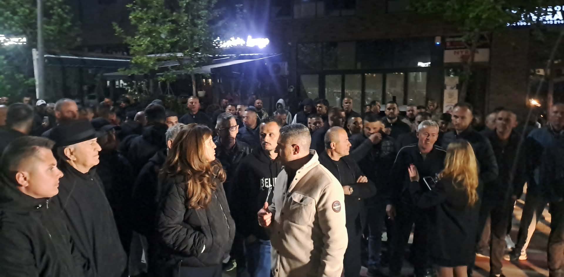 Forcat Speciale në Skenderaj, tension mes qytetarëve dhe policisë për shkaqet e pranisë së tyre