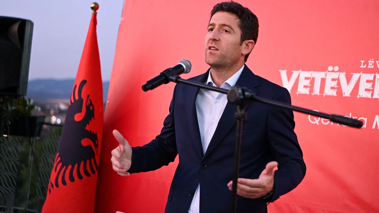 Vetëvendosje sfidon Vjosën: "Nuk kemi frikë nga asnjë rival në zgjedhje"