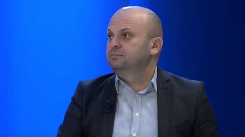 Rikthimi i Vjosa Osmanit në LDK: Shpëtim apo Paradoks Politik?
