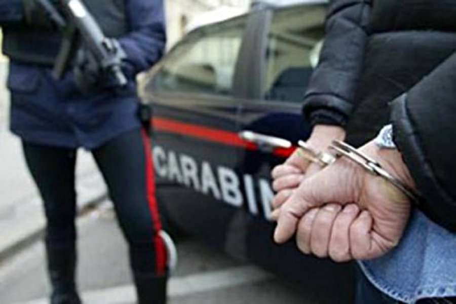 Arrestohet shqiptari në Itali me mbi 44 kg kokainë në automjet