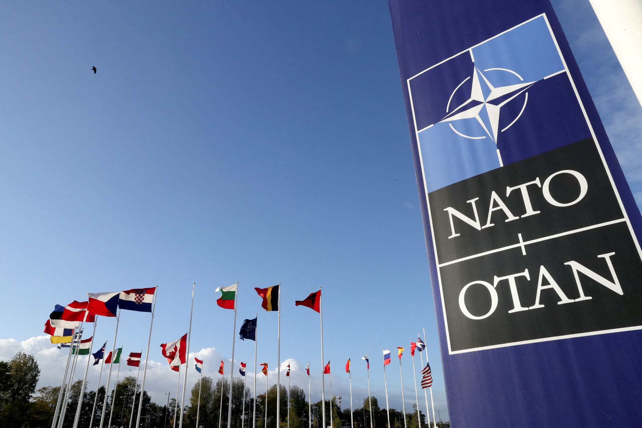 NATO thekson nevojën për dialog politik dhe stabilitet në Kosovë