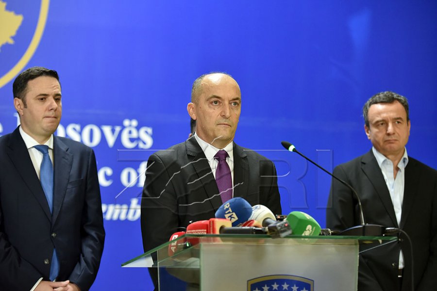 Pasiguria për votat e presidentit dhe tensionet në LDK pas marrëveshjes me LVV