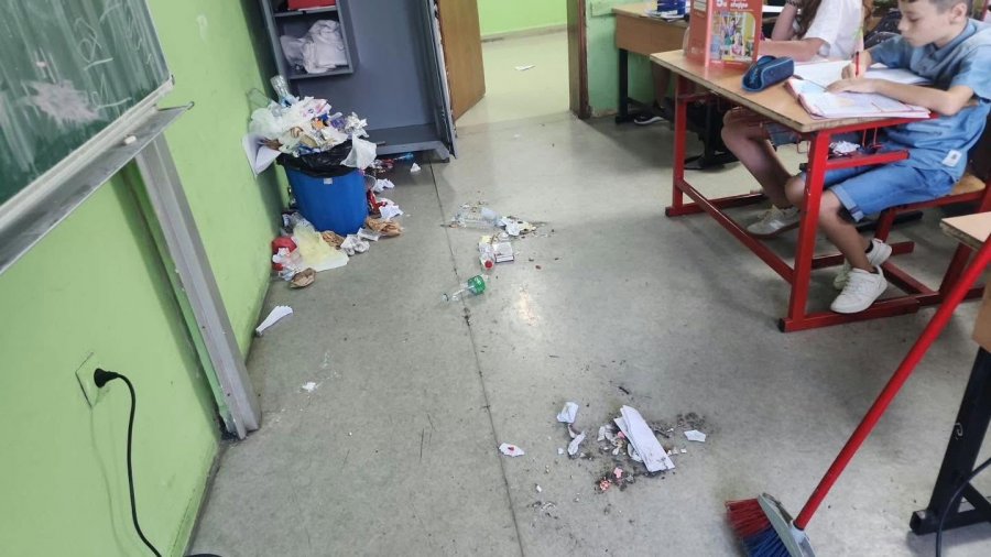 Nxënësit e “Ismail Qemali” mes mbeturinave dhe papastërtisë, kritika ndaj autoriteteve