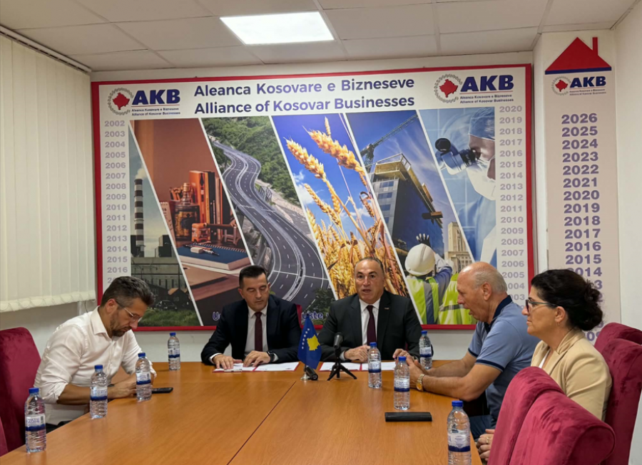 AKB dhe Oda e Përmbaruesve Privatë të Kosovës forcojnë bashkëpunimin për bizneset