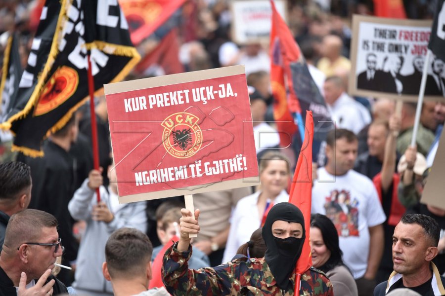 Hykmete Bajrami dhe mbështetja e fortë për Marshin për Liri në Prishtinë