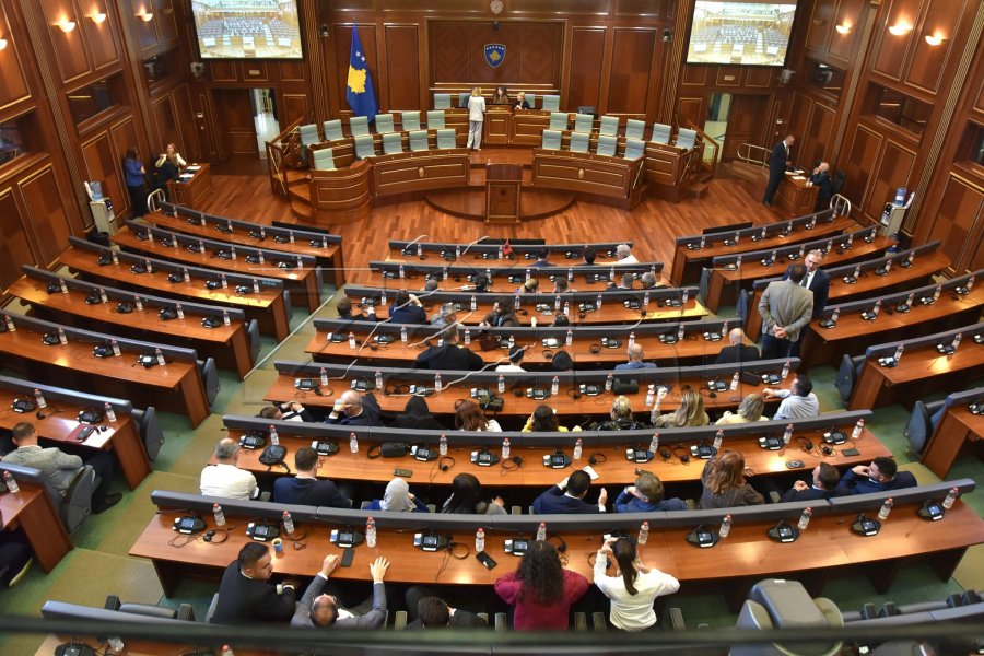Seanca për formimin e Qeverisë së Kosovës do të mbahet sot nga ora 14:00.