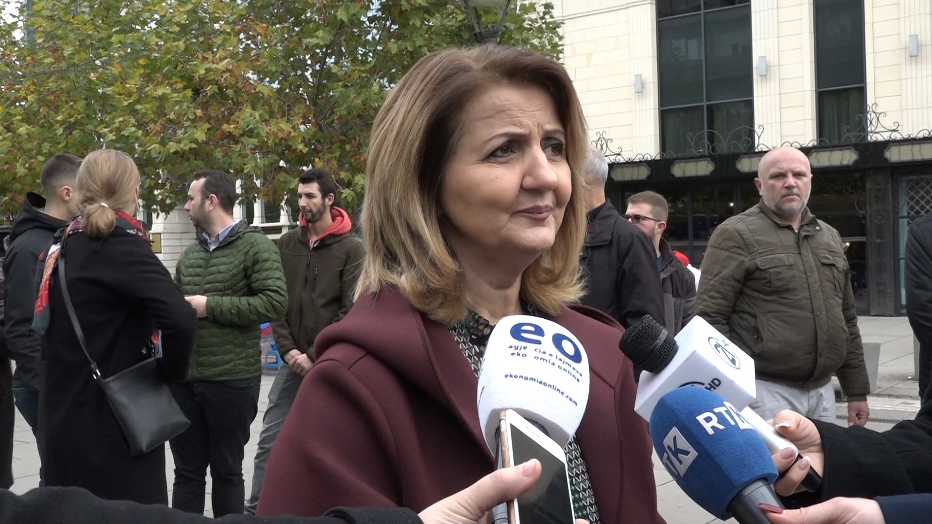 Paradoksi i PDK-së: Nga pjesëmarrja në Kuvend te pretendimet për shkelje kushtetuese