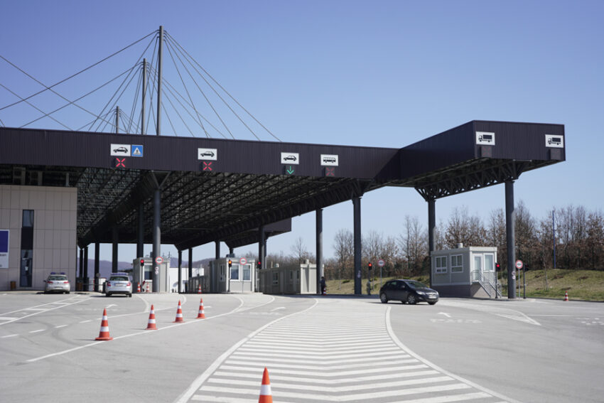 Gjendje e qetë në pikat kufitare të Kosovës, pritje minimale për automjetet