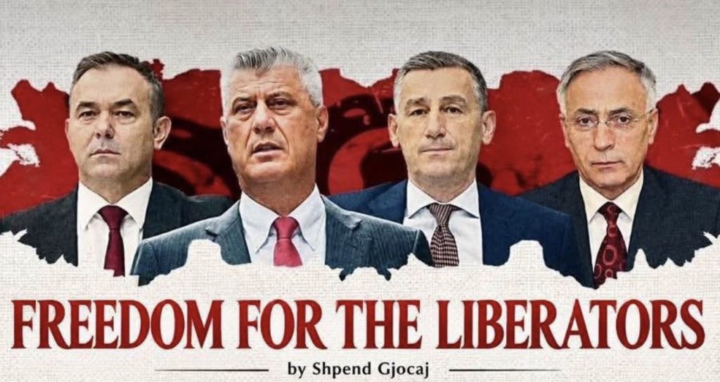 Mesazhi “Liri për Çlirimtarët” pushton Times Square para verdiktit në Hagë