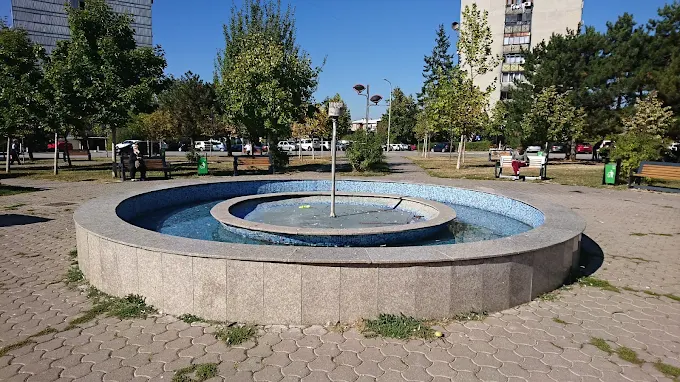 Dy ndalime me armë në Mercedes, dy të rinj në pranga në Istog dhe Prishtinë