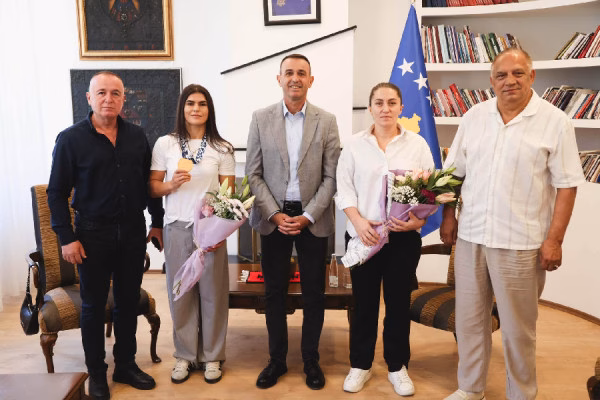 Donjeta Sadiku, krenaria e Kosovës në Lojërat Mesdhetare dhe sfidat e reja evropiane