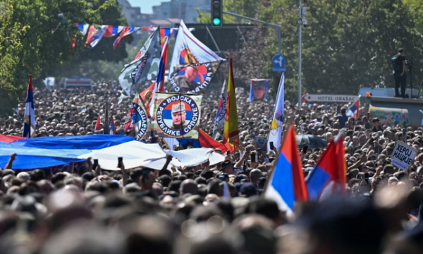 Reagimi i fortë i BE-së pas varrimit të Ratko Mlladiqit në Beograd